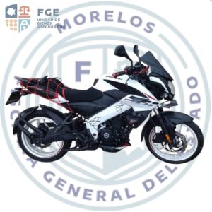 BAJAJ PULSAR 200